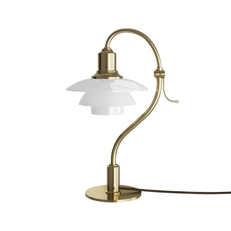 Illume Curvo Lamp