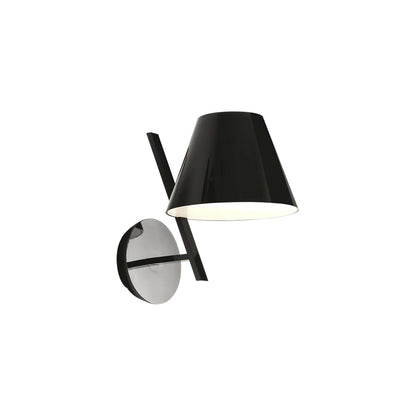 La Petite Sconce