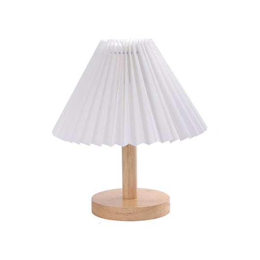 Noya Pleated Table Lamp