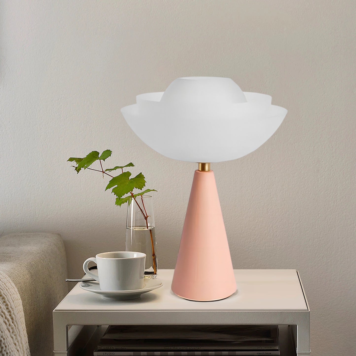 Blossom Metal Table Lamp