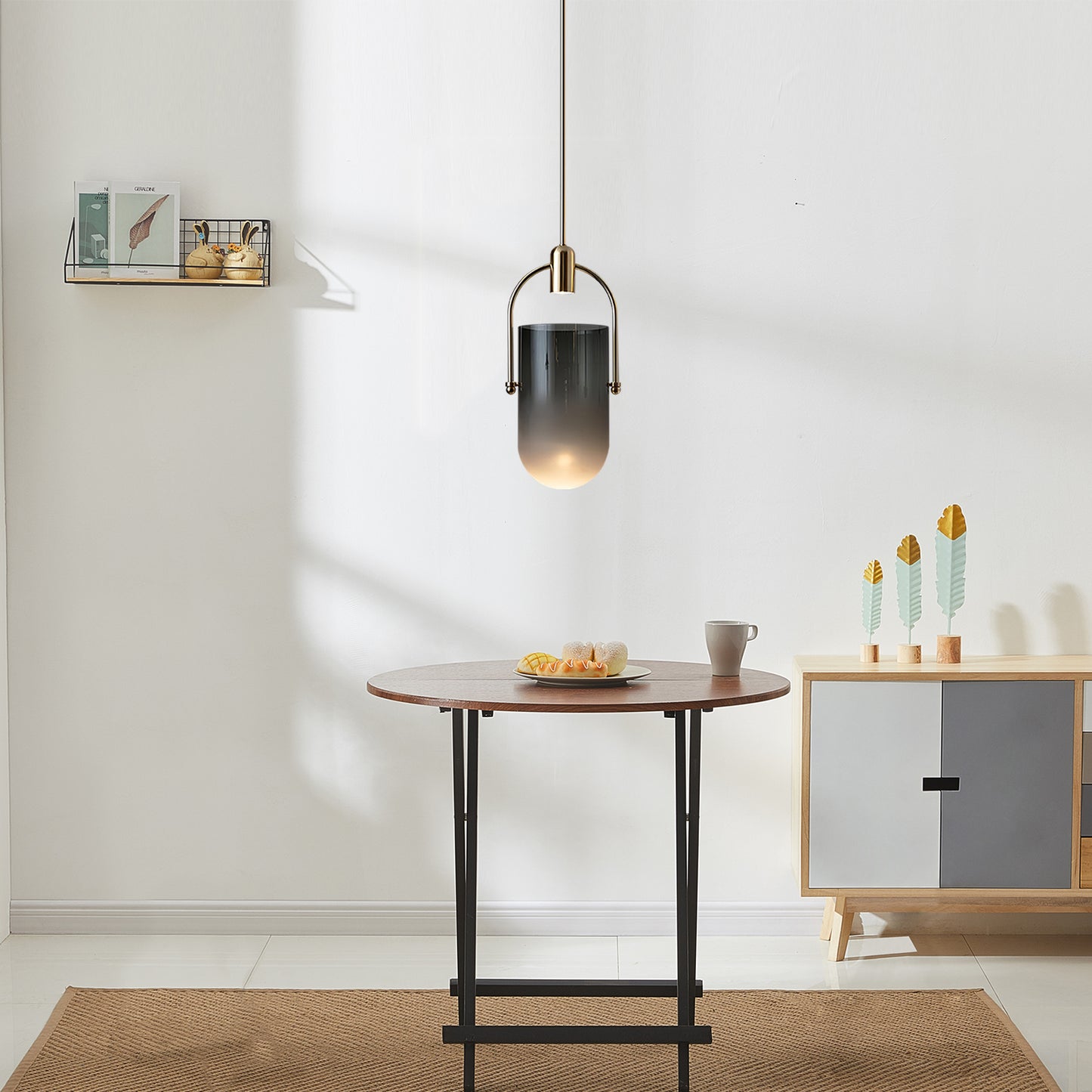 Curved Glass Pendant Lamp