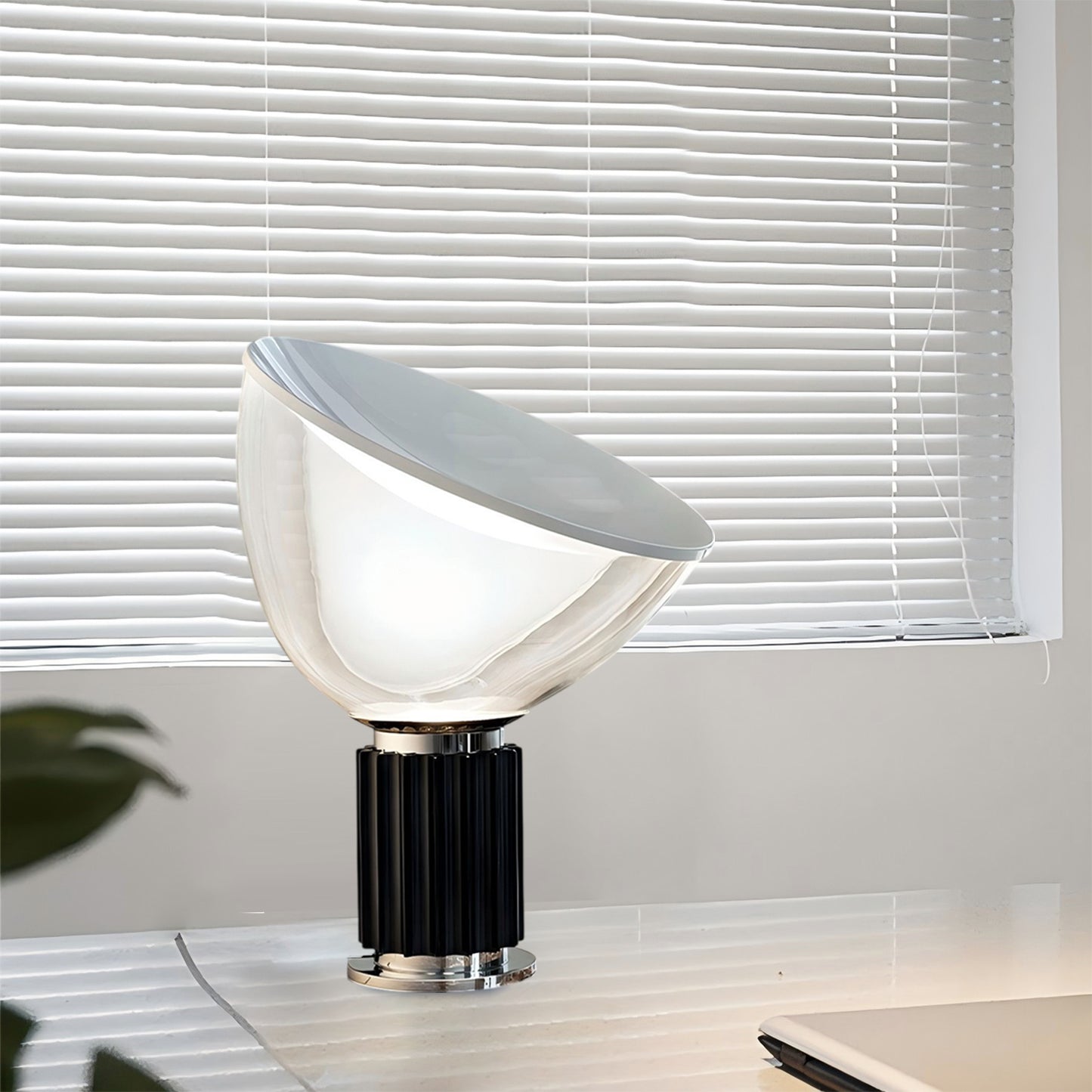 Radar Table Lamp