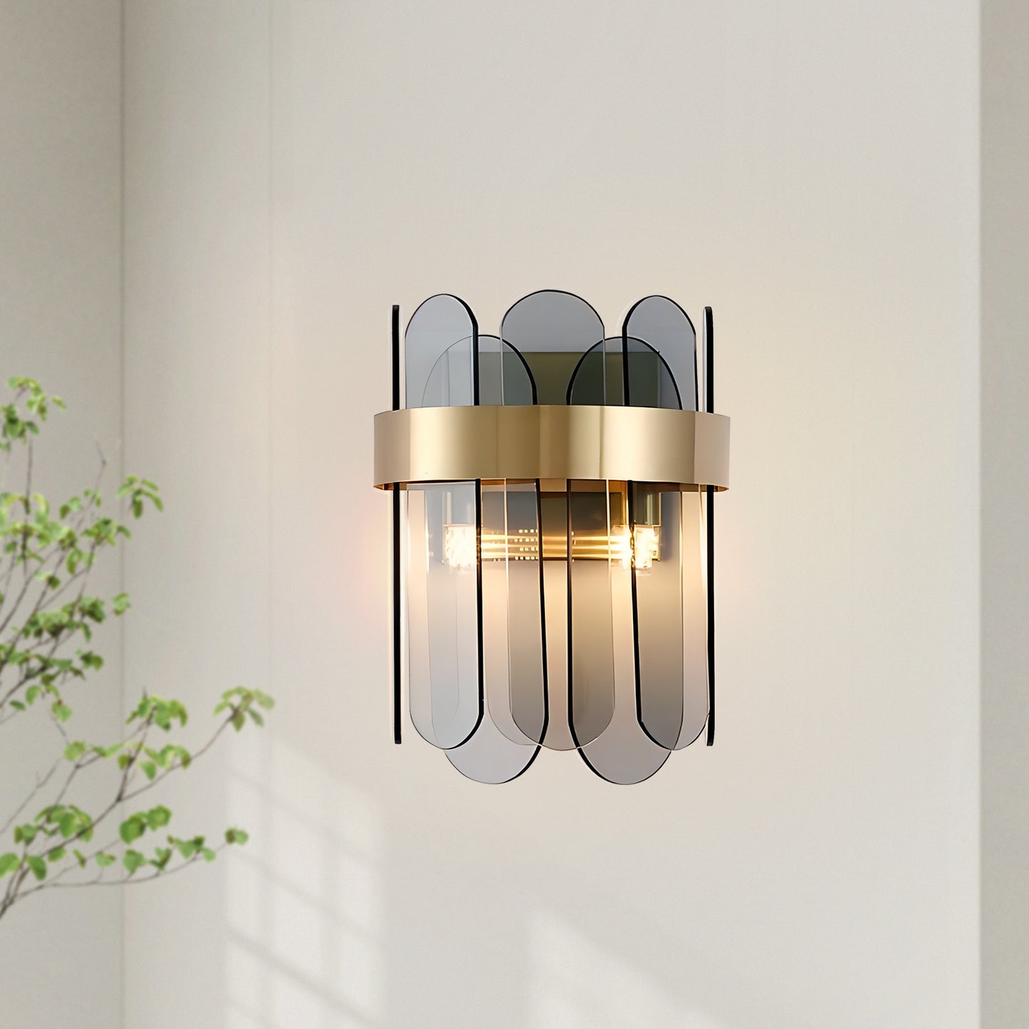 Aashvi Glass Sconce