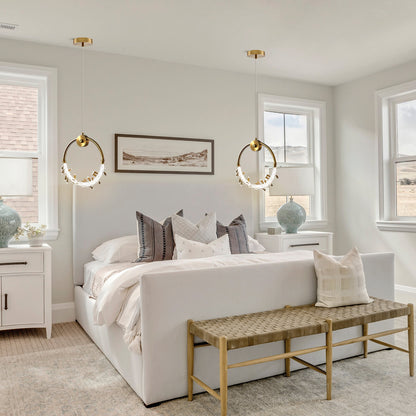 Auro Crystal Pendant