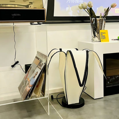 Banana Curve Floor Lamp
