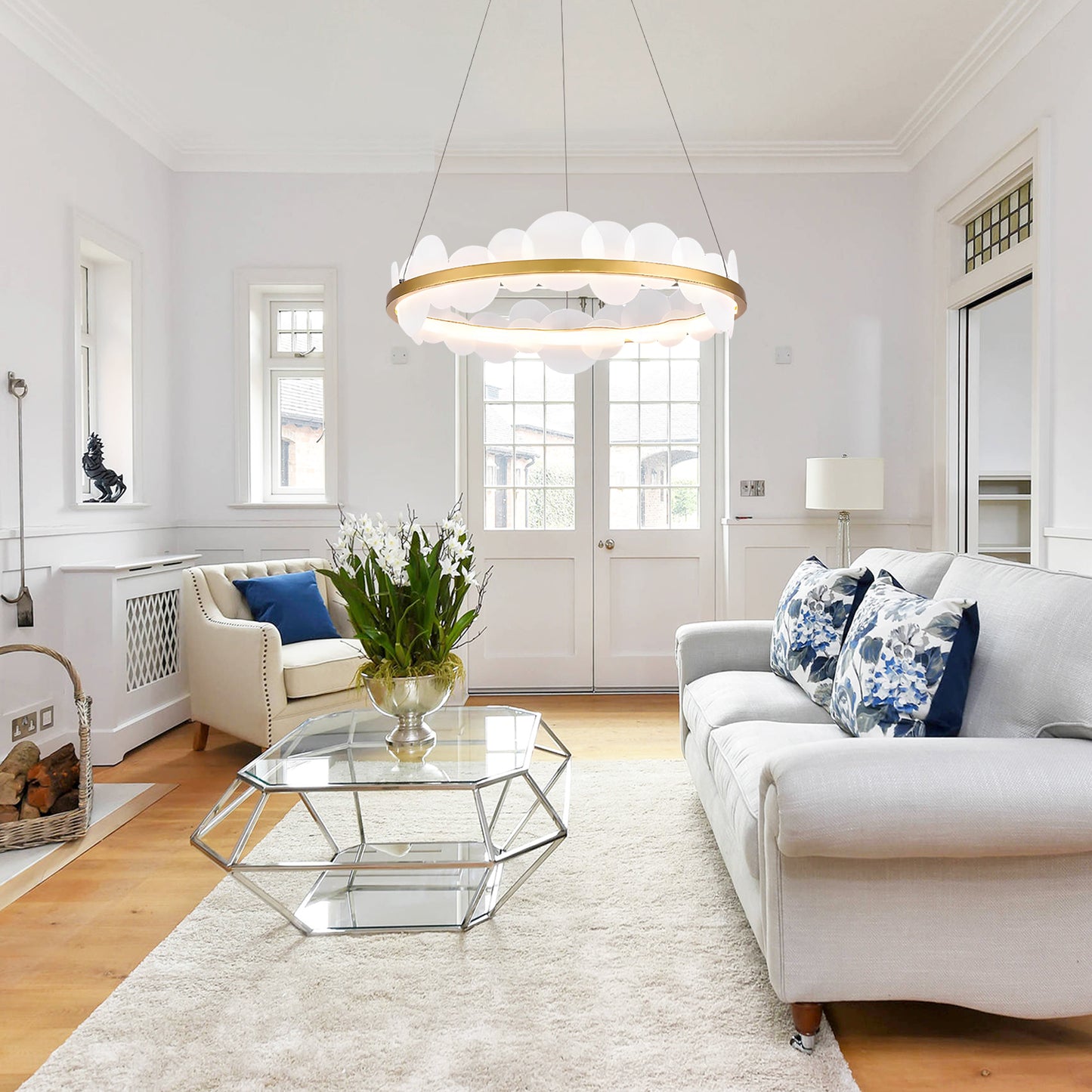 Bollarm Ring Chandelier