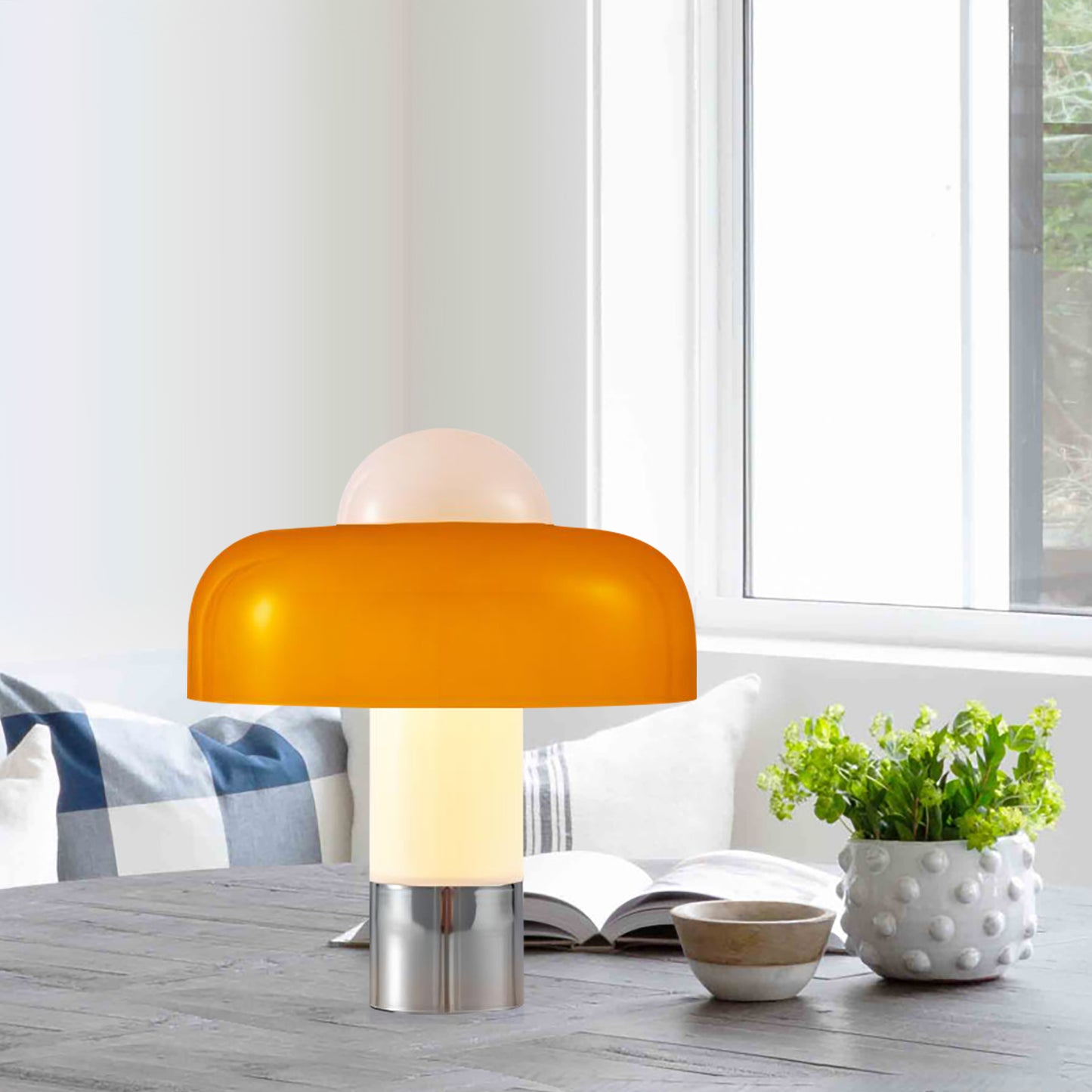 Brumbury Glass Table Lamp