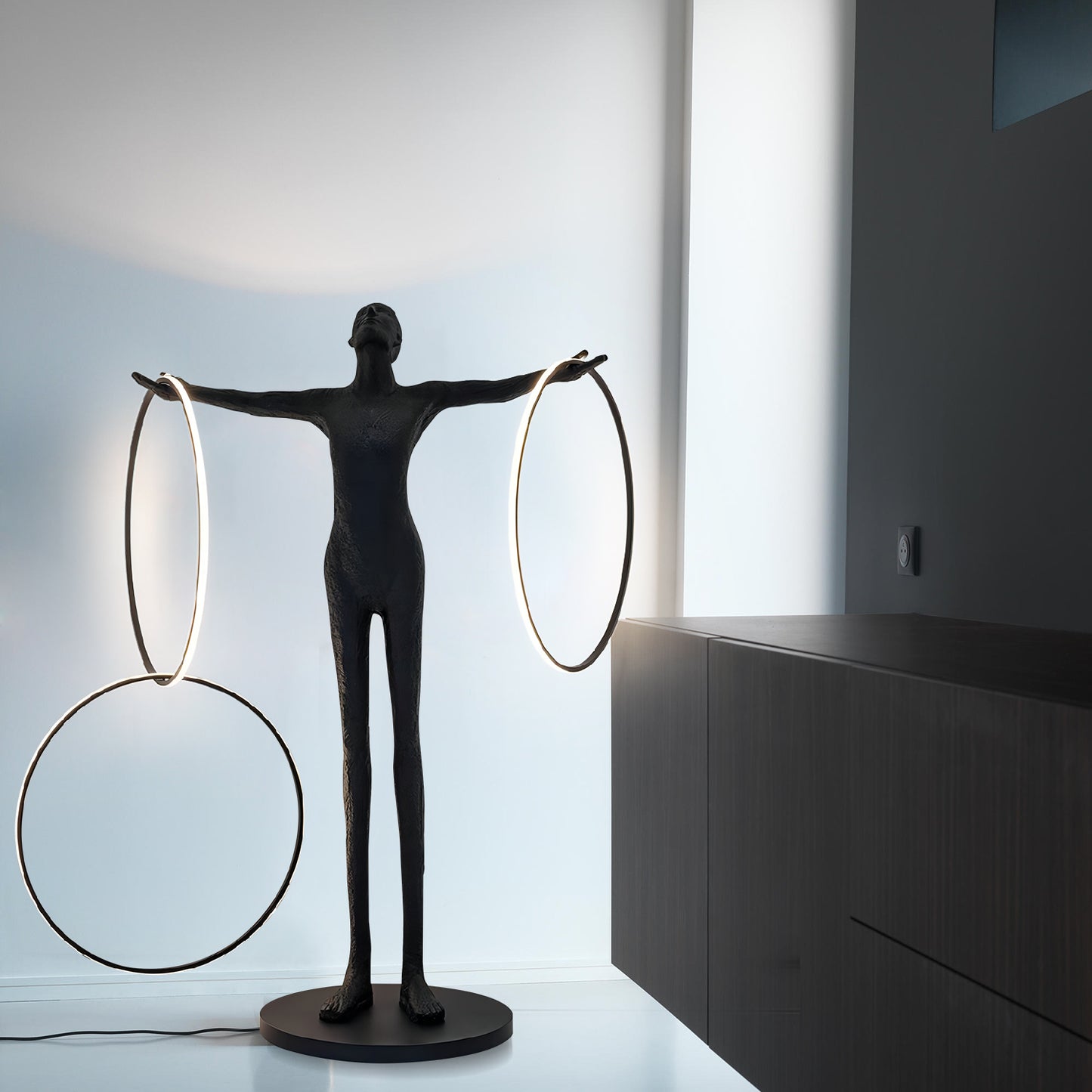Circulo Floor Lamp