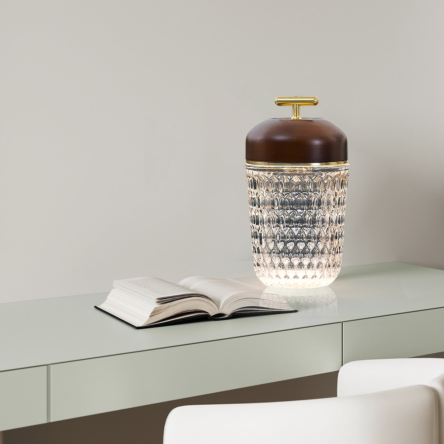 Crystal Pine Cone Table Lamp