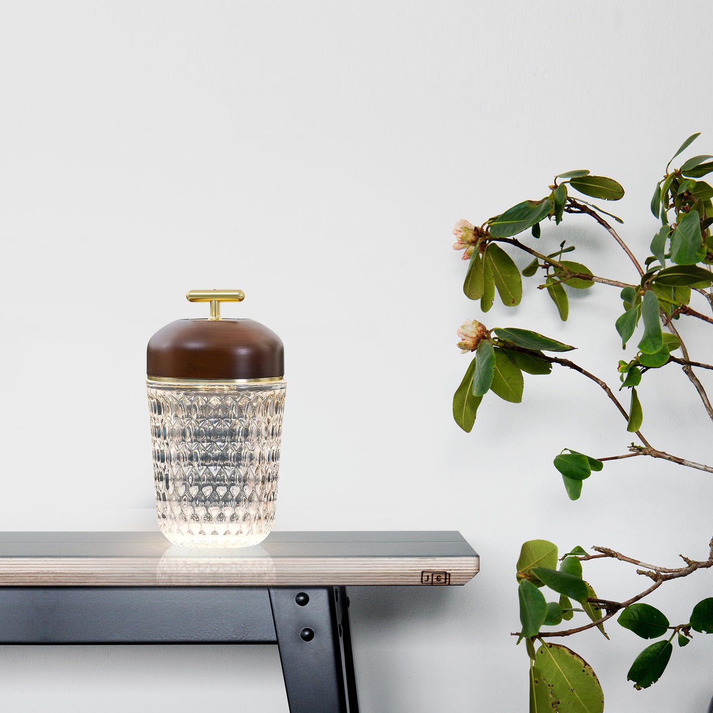 Crystal Pine Cone Table Lamp