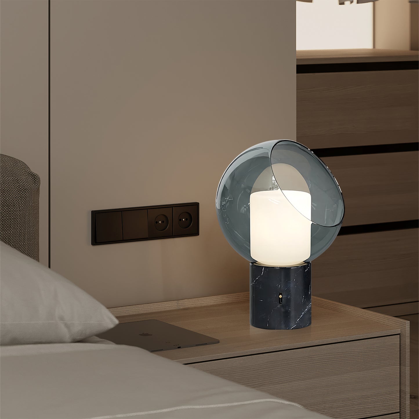 Evedal Capsule Table Lamp