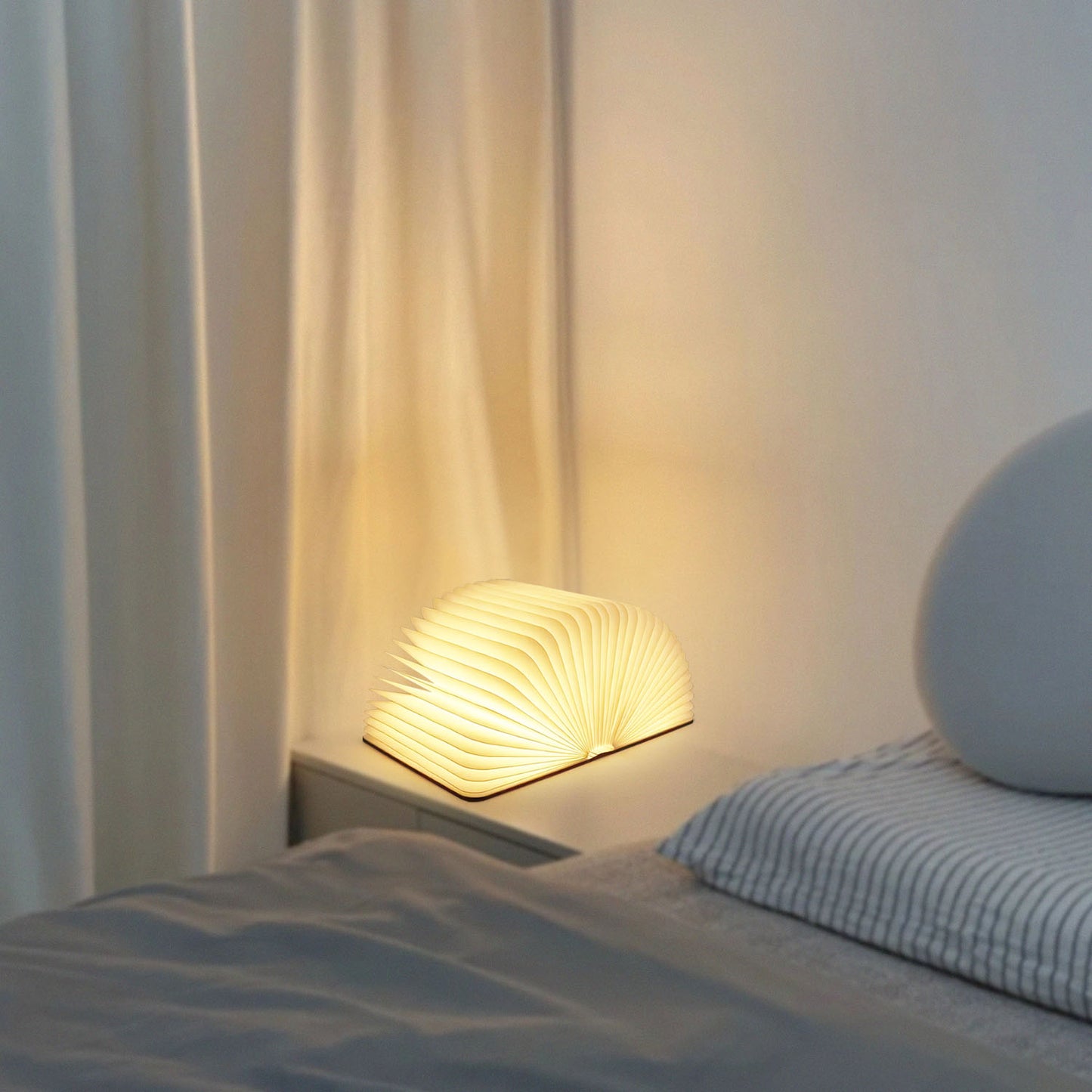 Fano Table Lamp