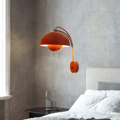 Flower Bud Wall Lamp