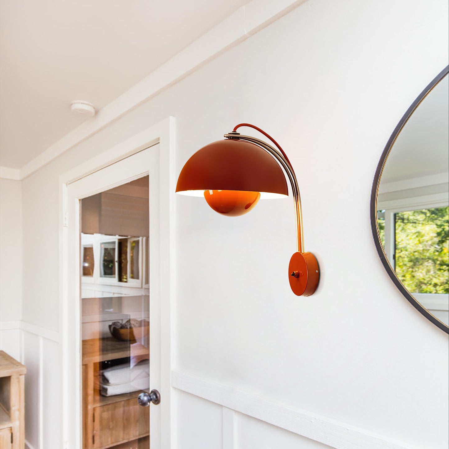 Flower Bud Wall Lamp