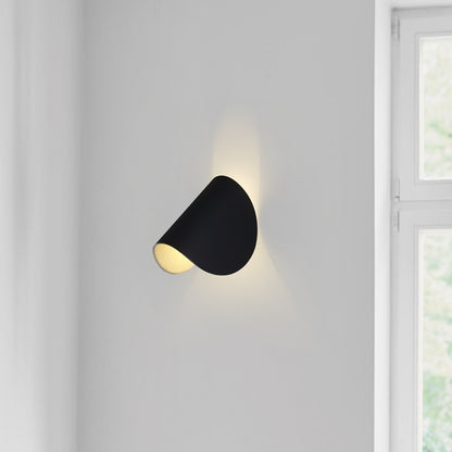 IO Metal Wall Lamp