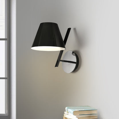 La Petite Sconce