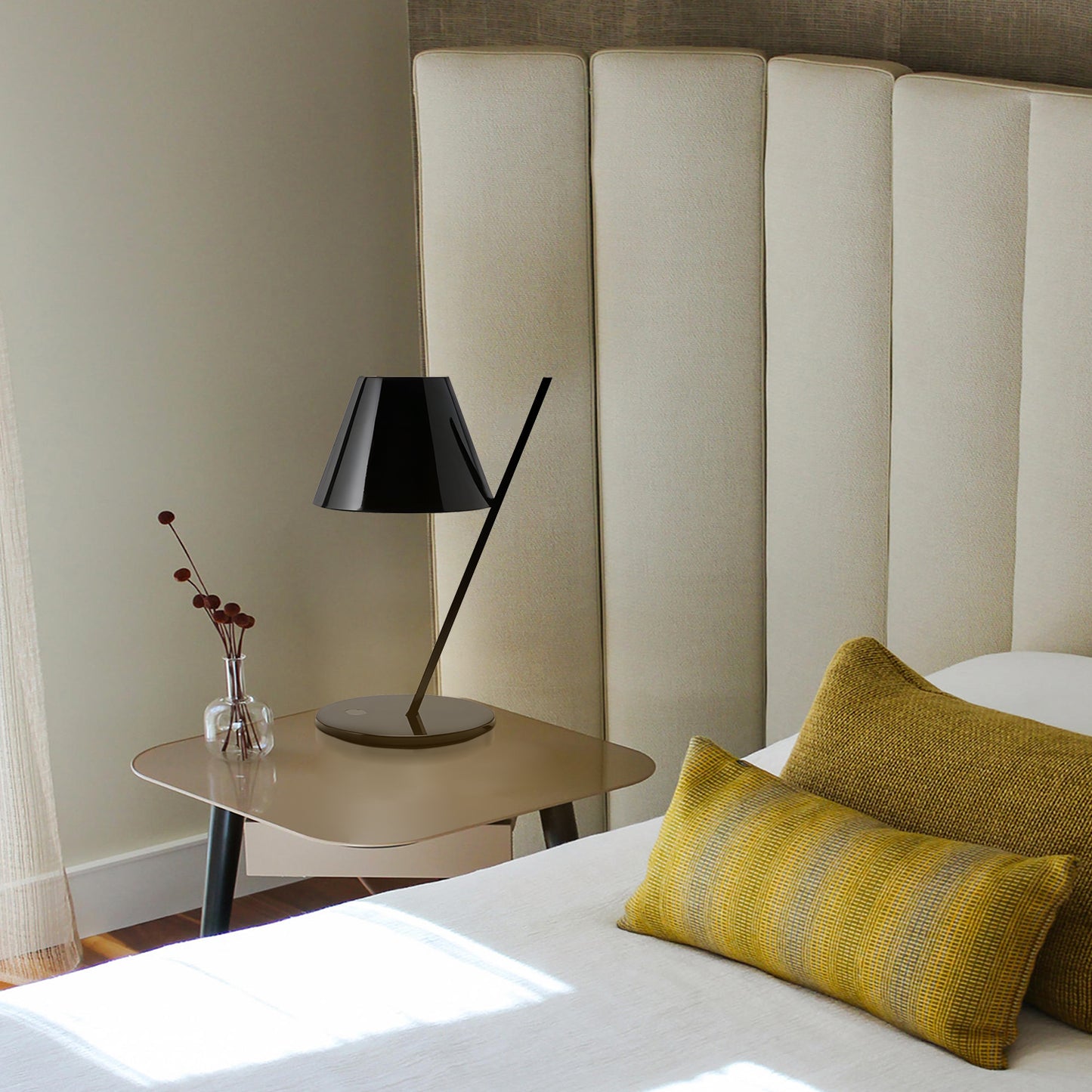 La Petite Table Lamp