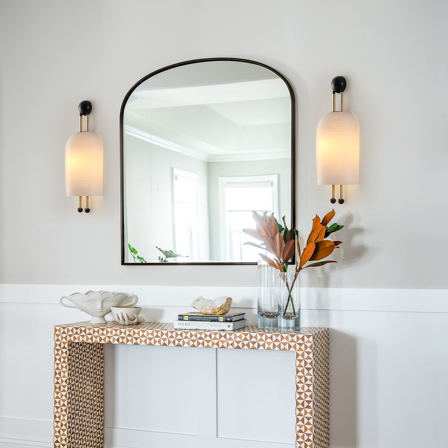 Lantern Glass Wall Lamp