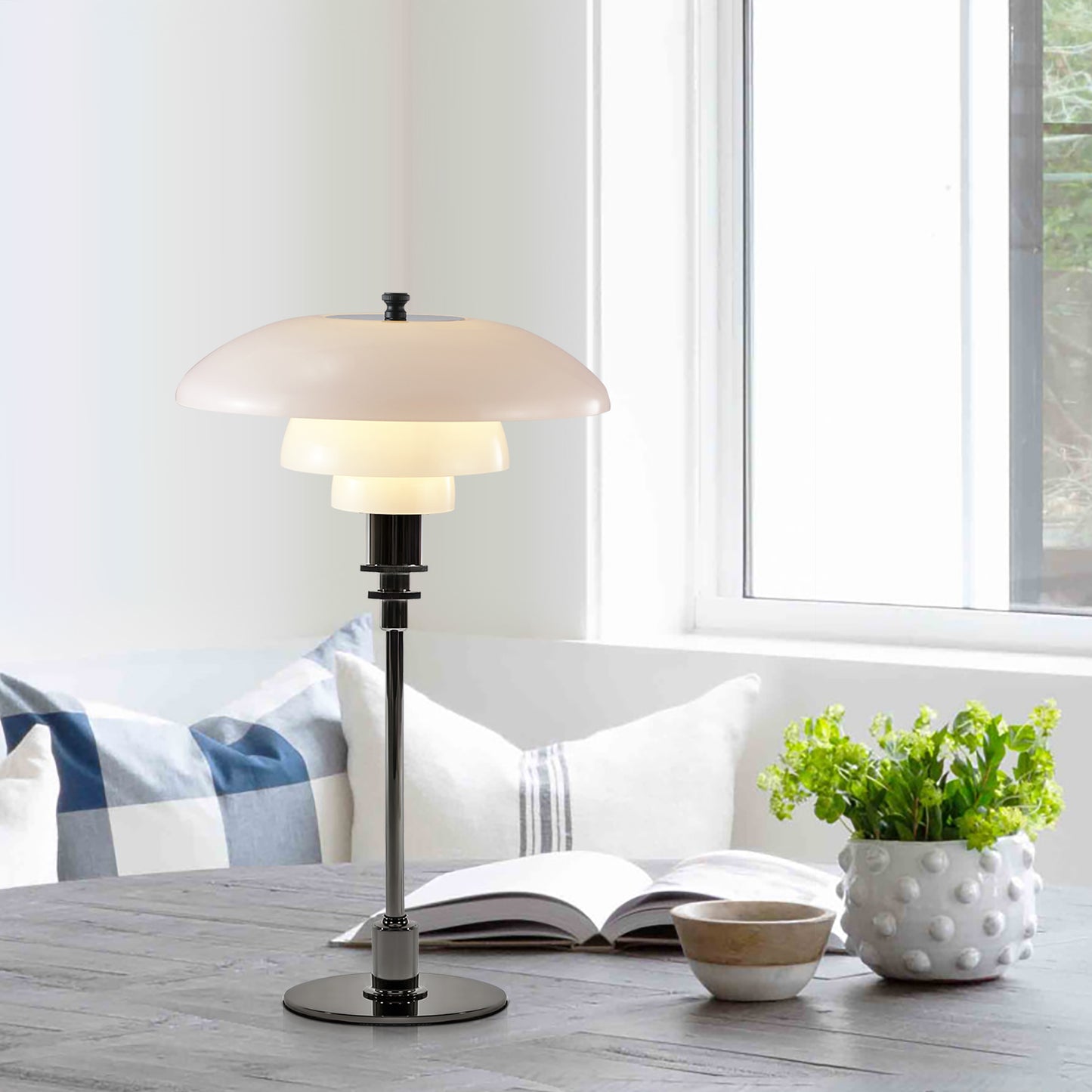 Layered Glass Table Lamp