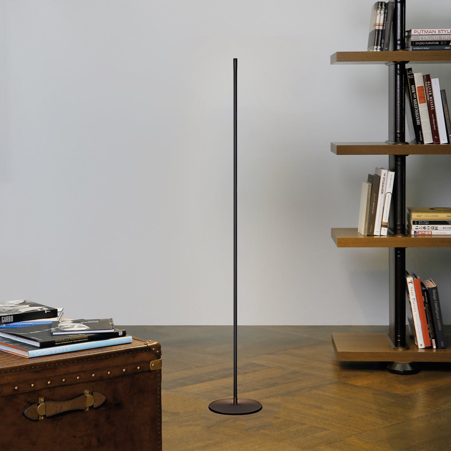 Line LED Floor Lamp