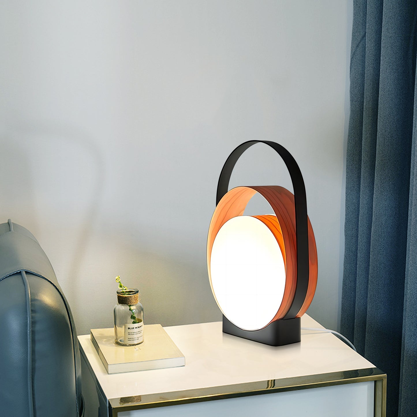 Loop Table Lamp