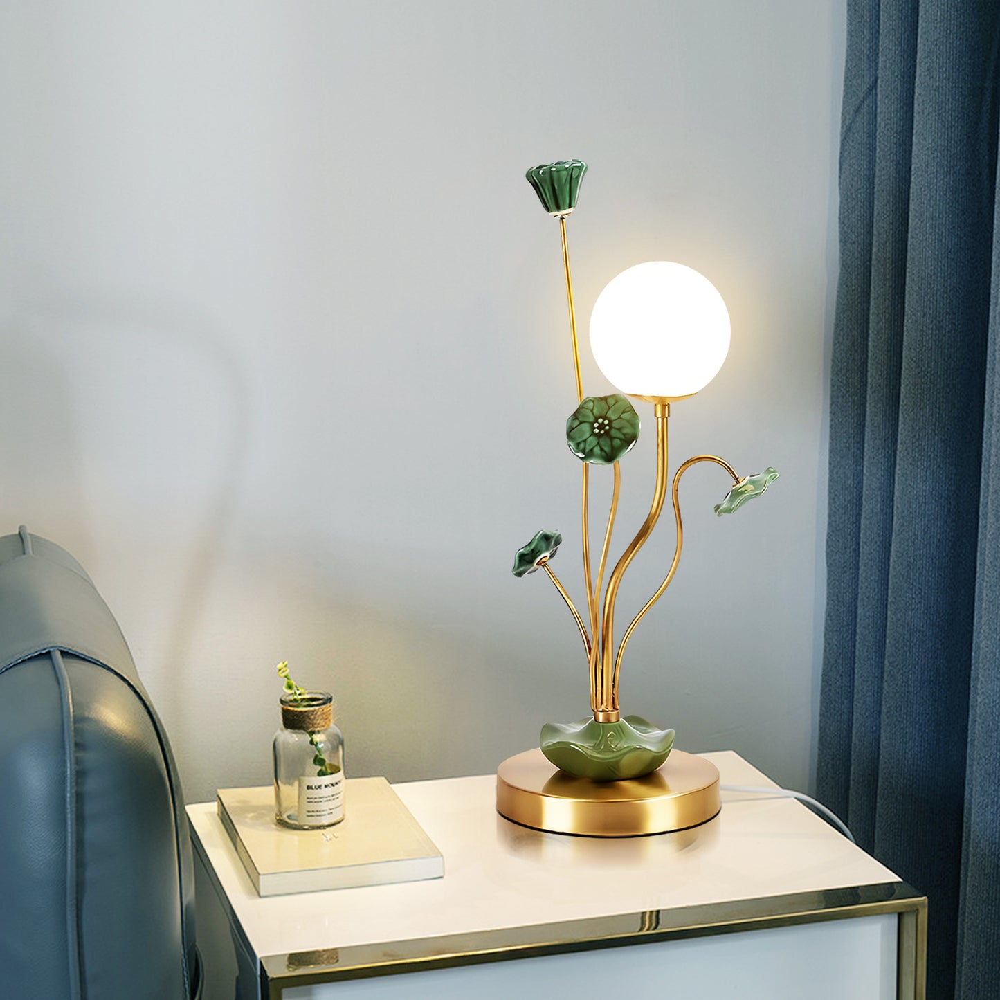 Lotus Shape Table Lamp