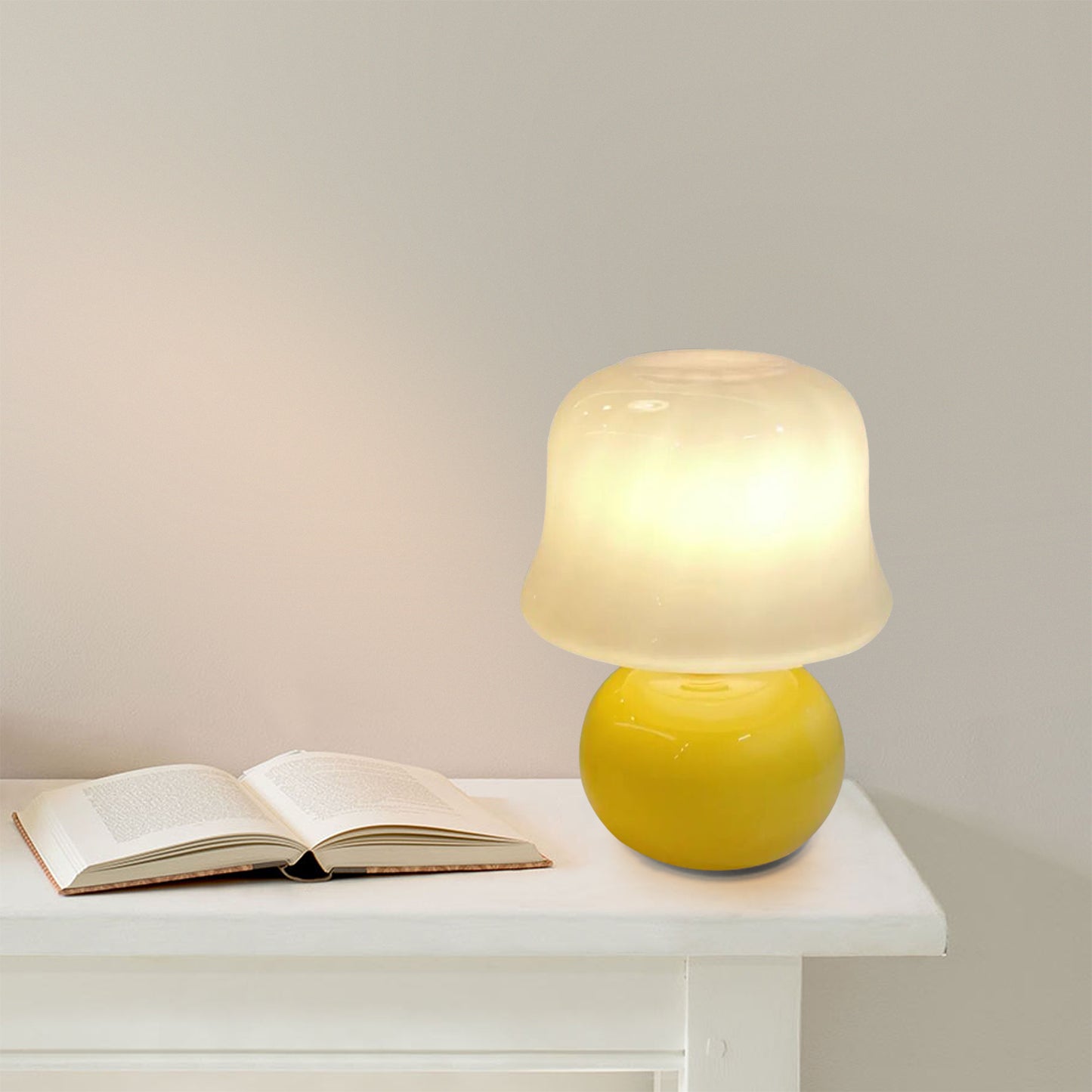 Luma Cream Table Lamp