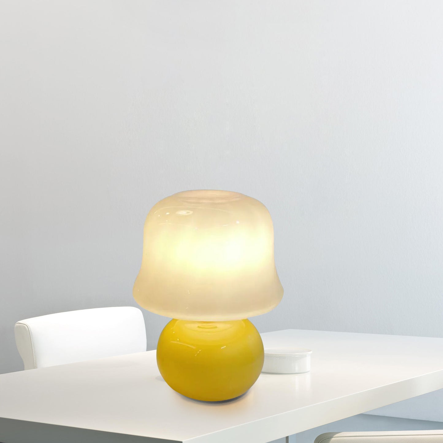 Luma Cream Table Lamp
