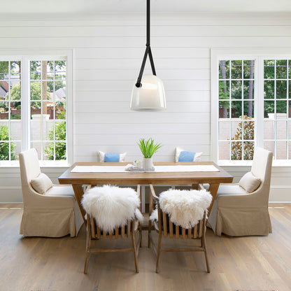 Luma Glass Pendant Light