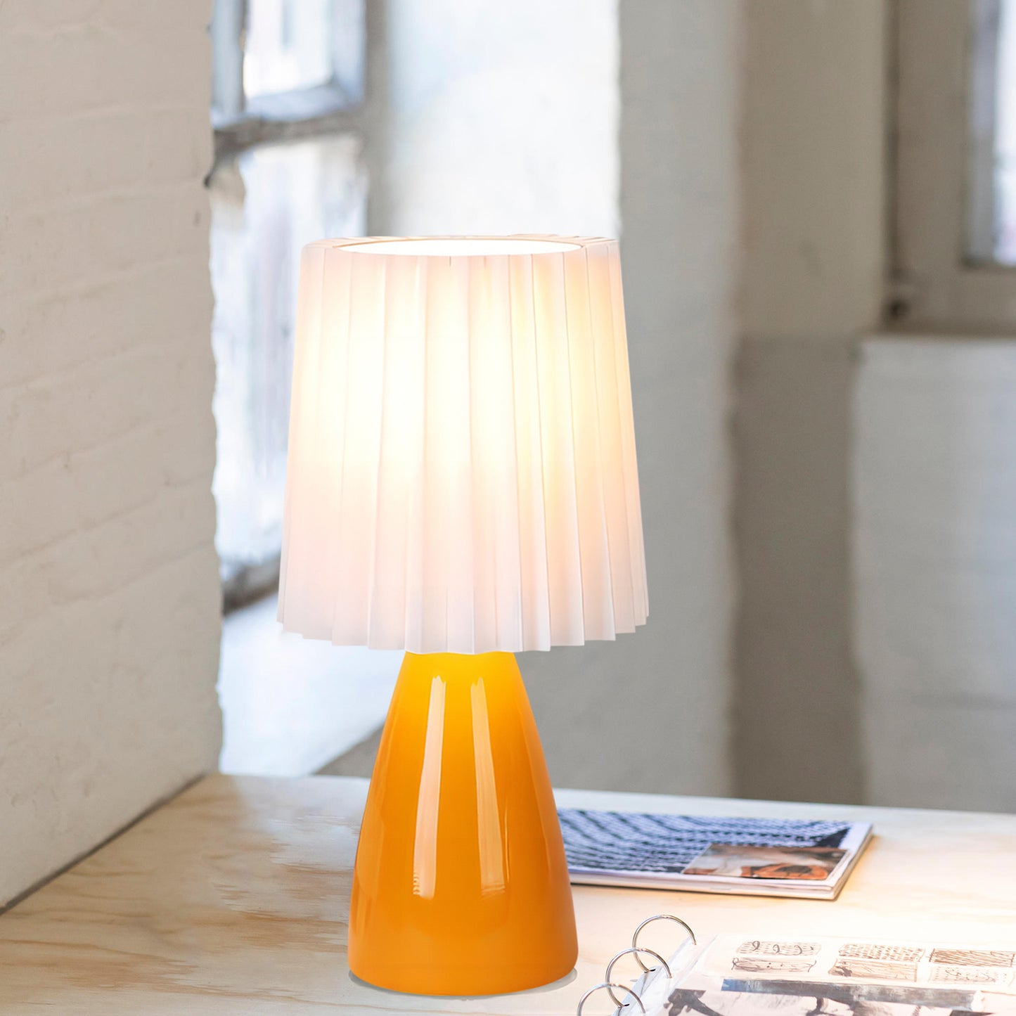 Luma Pleated Table Lamp