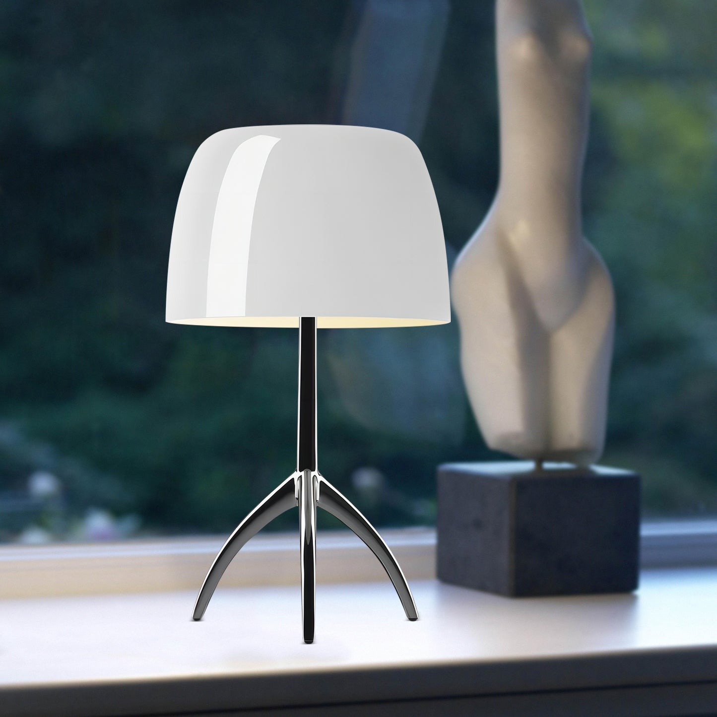 Lunadore Table Lamp
