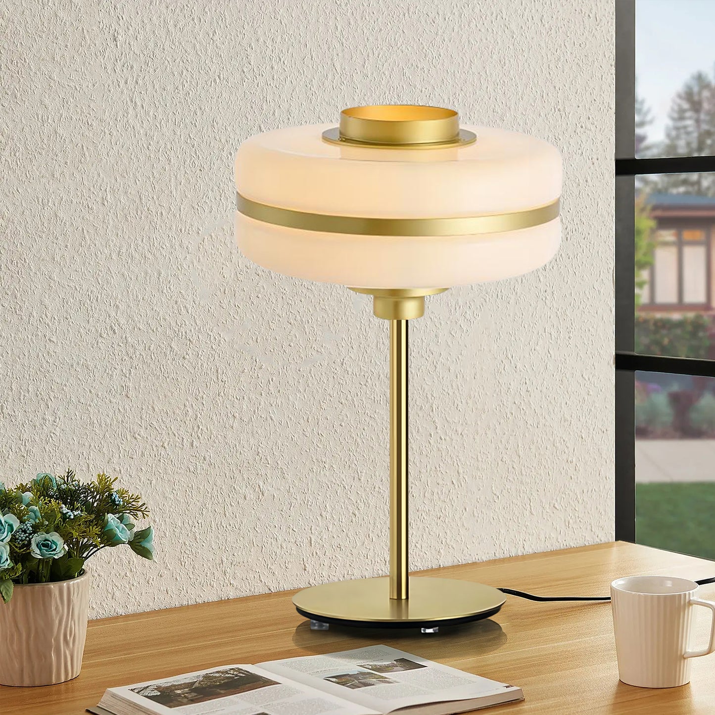 Lustra Table Lamp