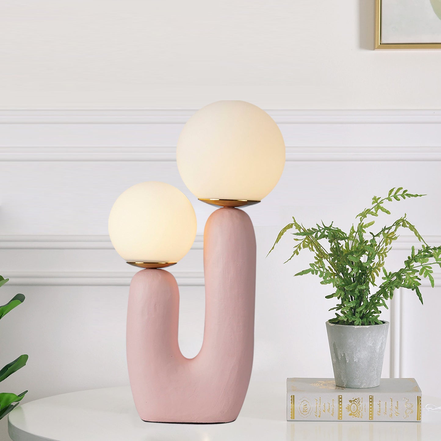 Oo Resin Table Lamp