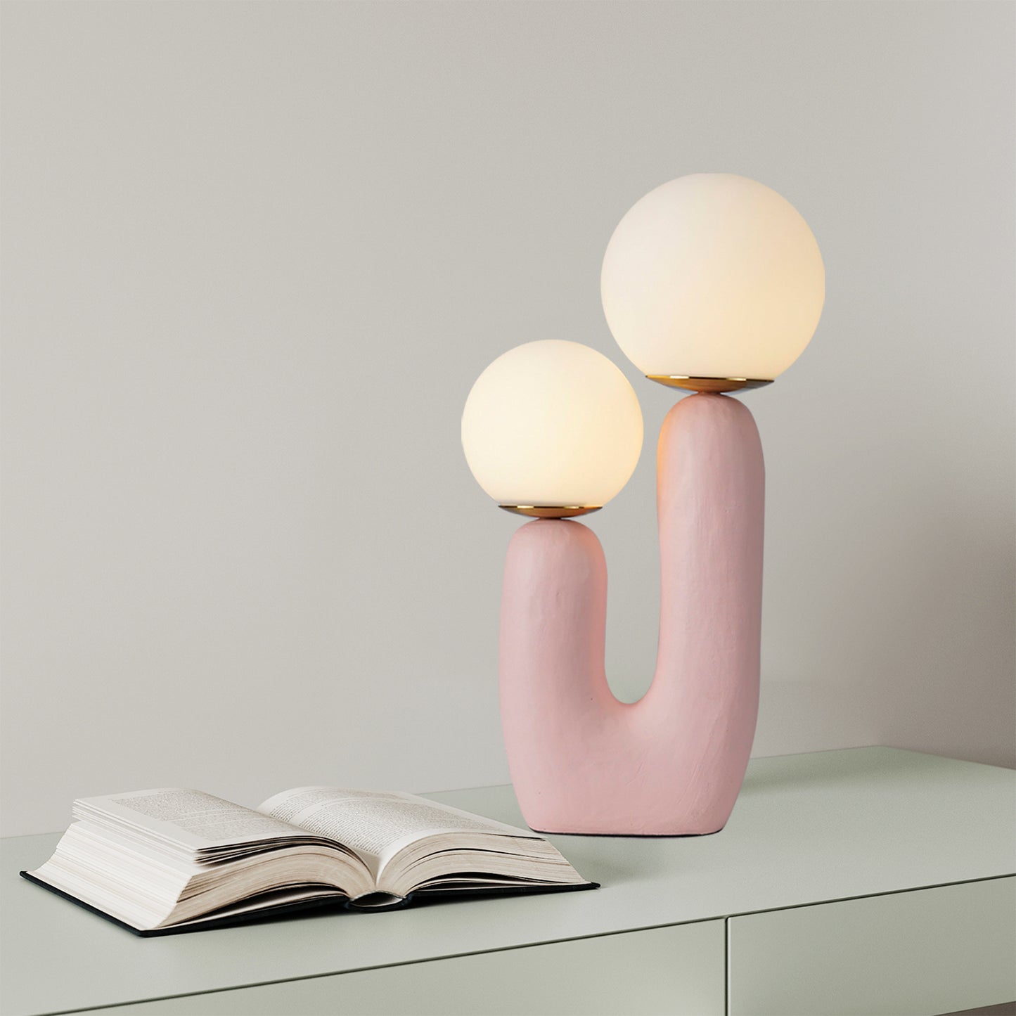Oo Resin Table Lamp
