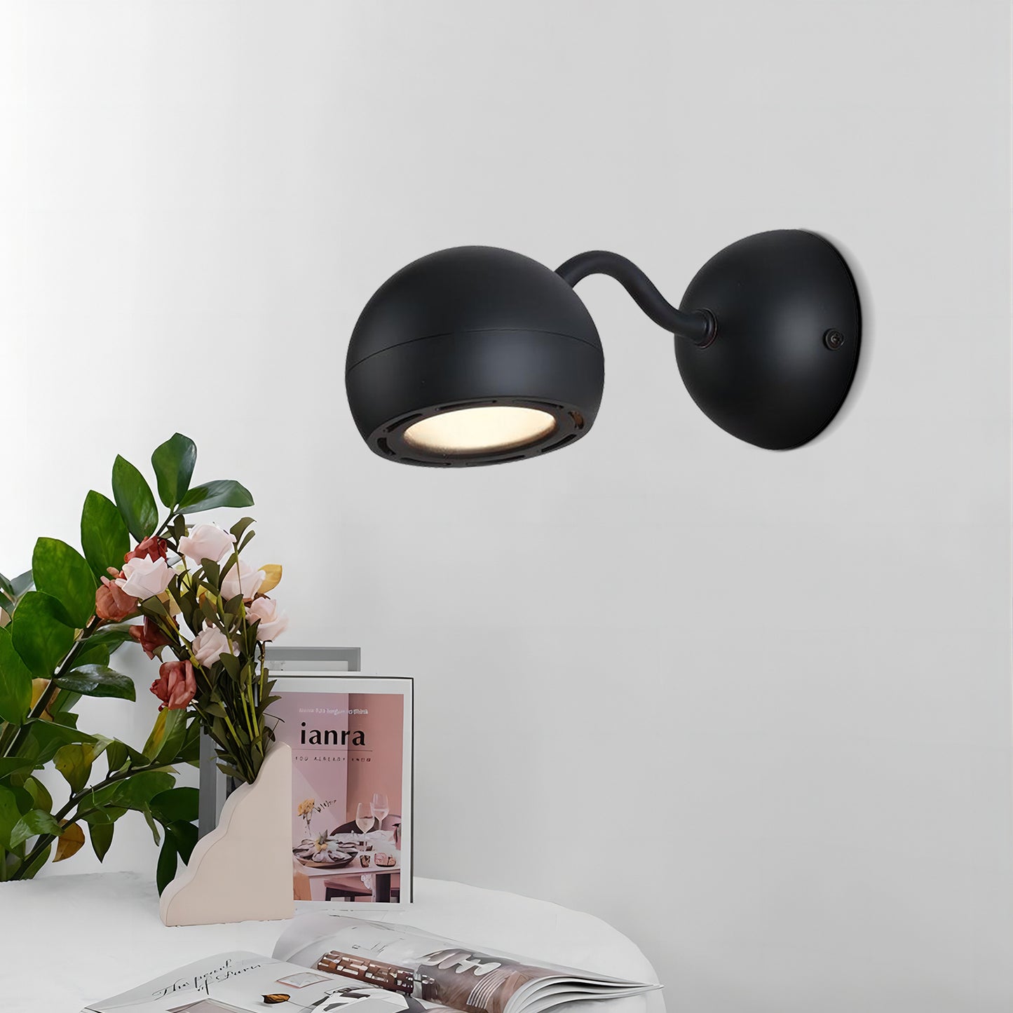 Rotating Wall Lamp