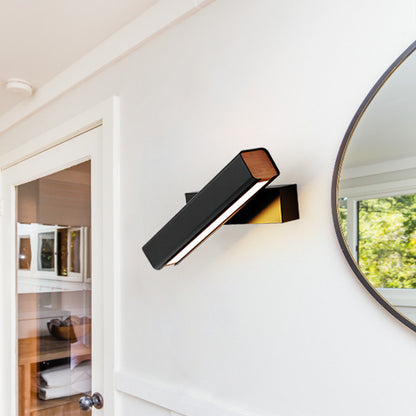 Rotating Wood Wall Lamp