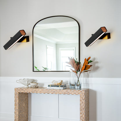 Rotating Wood Wall Lamp