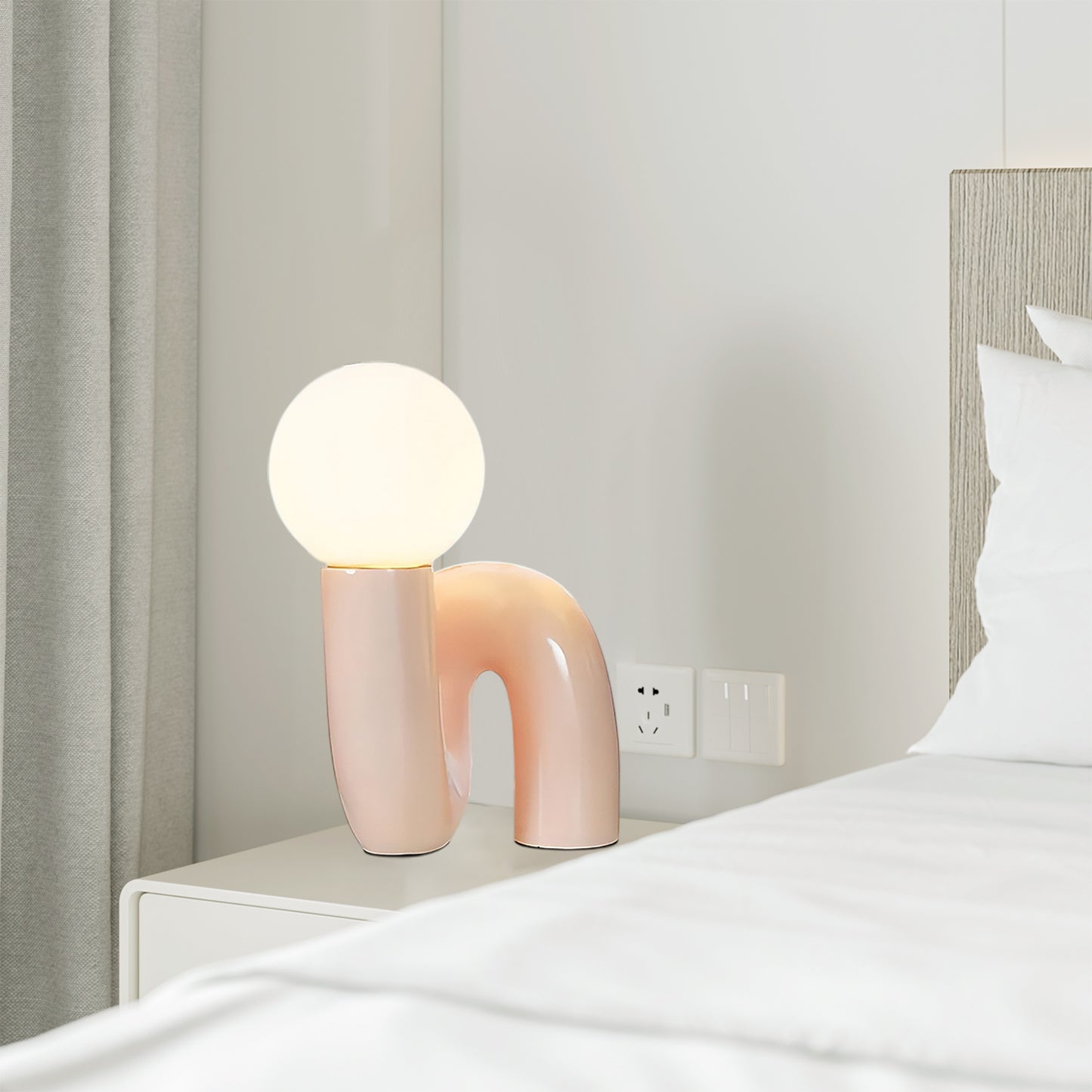 S-Shaped Resin Table Lamp