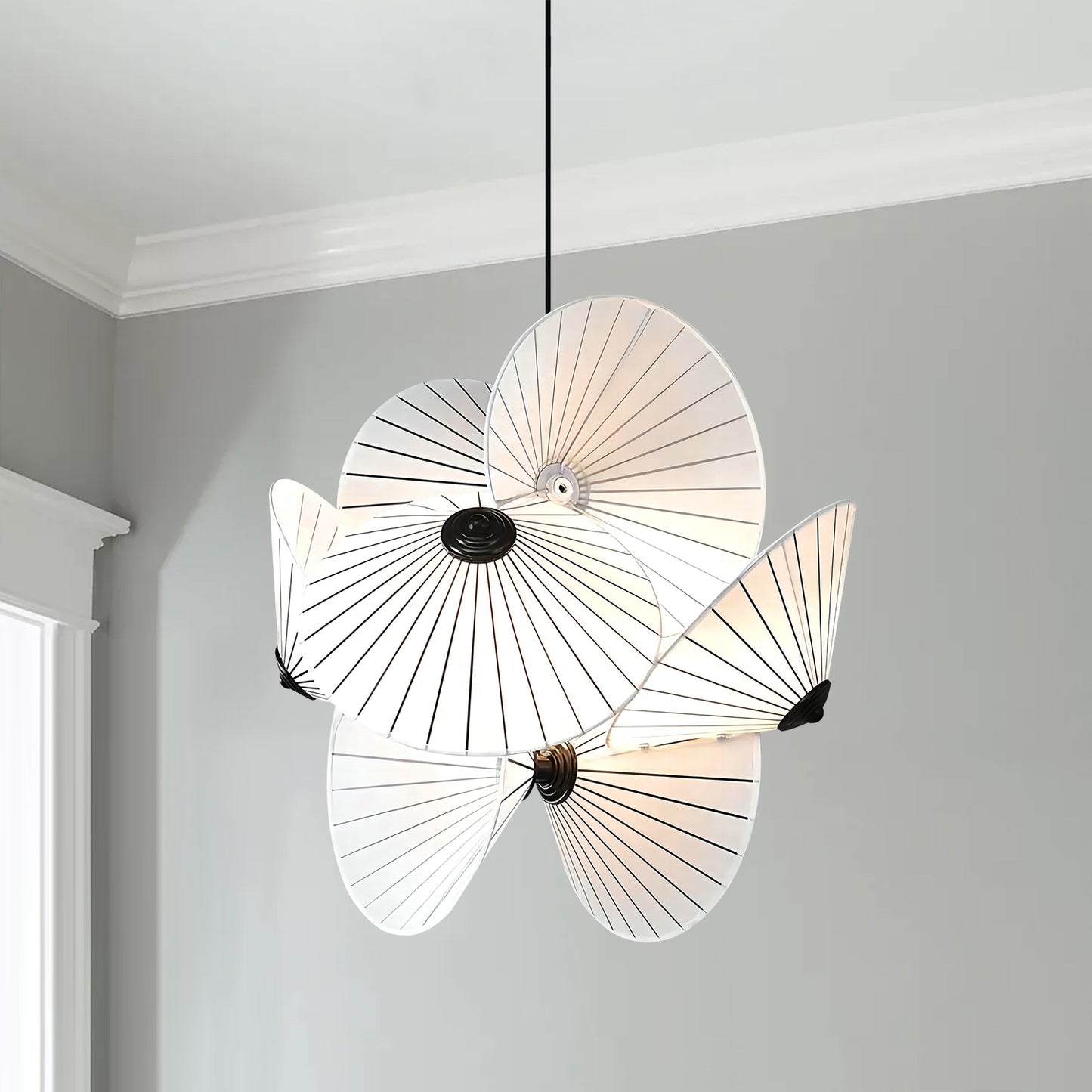 Serpentine Pendant Light