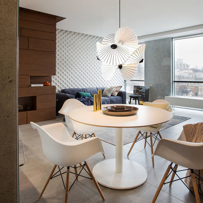 Serpentine Pendant Light