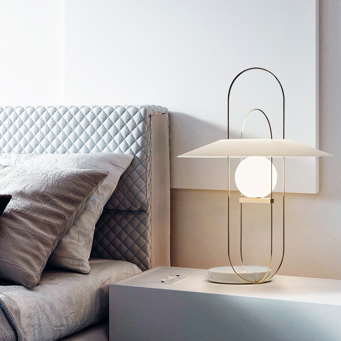 Setareh Globe Table Lamp