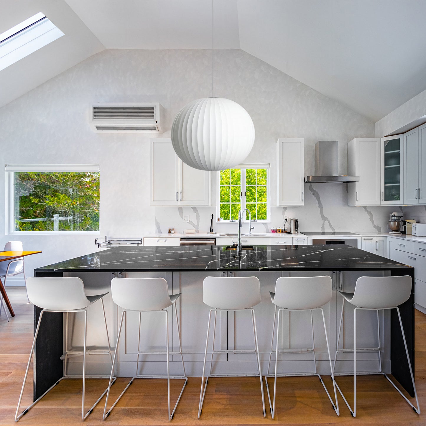 Silk Round Bubble Pendant