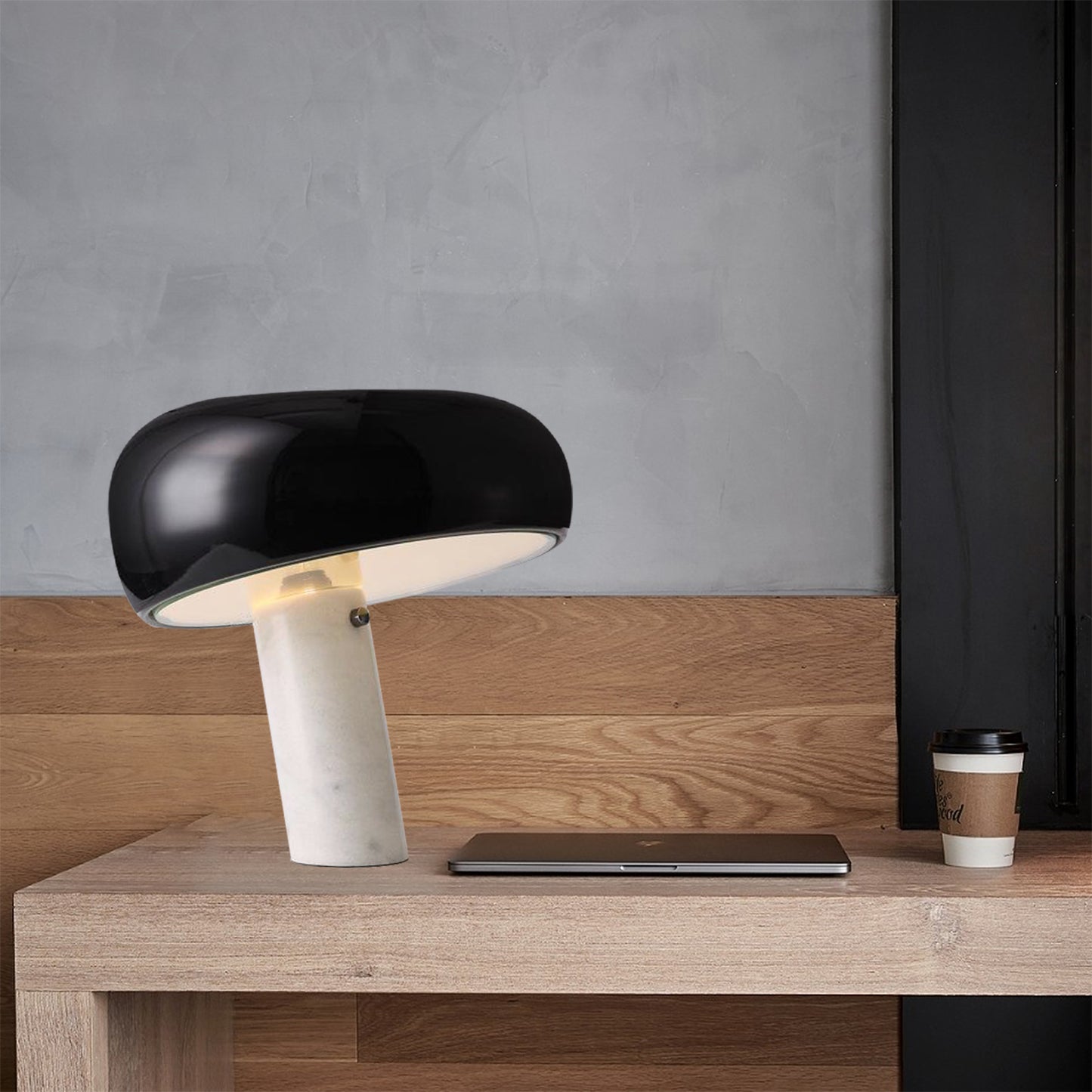 Snoopy Glass Table Lamp