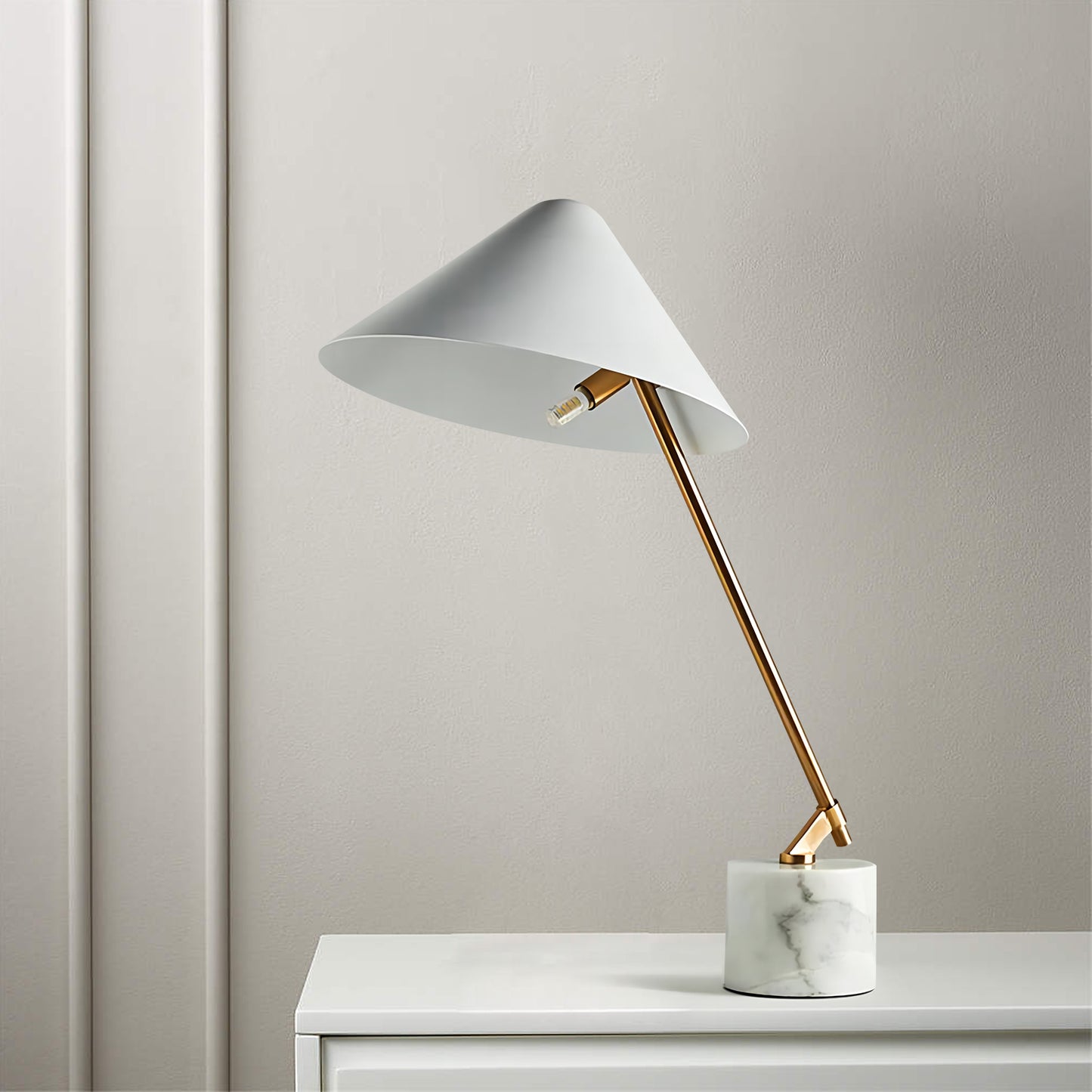 Swivo Table Lamp