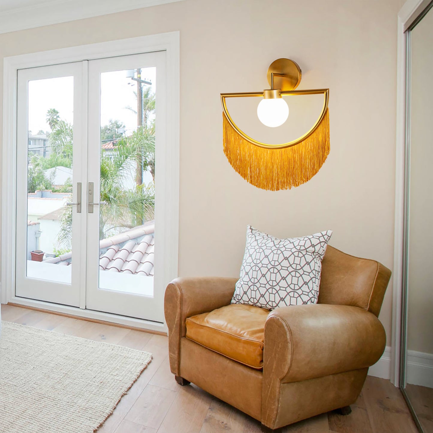 Wink Tassel Wall Lamp